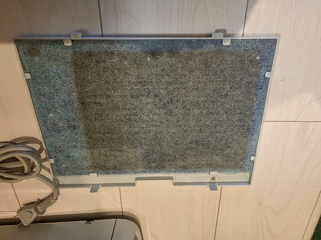 三菱 衣類乾燥除湿機 MJ-120MX-W ムーブアイ 2017年製