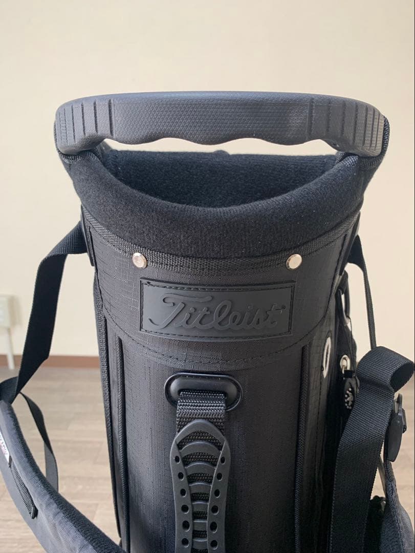 スタンド式キャディバック　人気のブラック！ご購入の方にパターカバープレゼント付