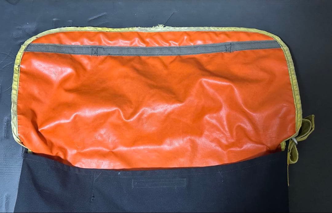 Zo bags ② 90s vintage Zo Messenger Bag