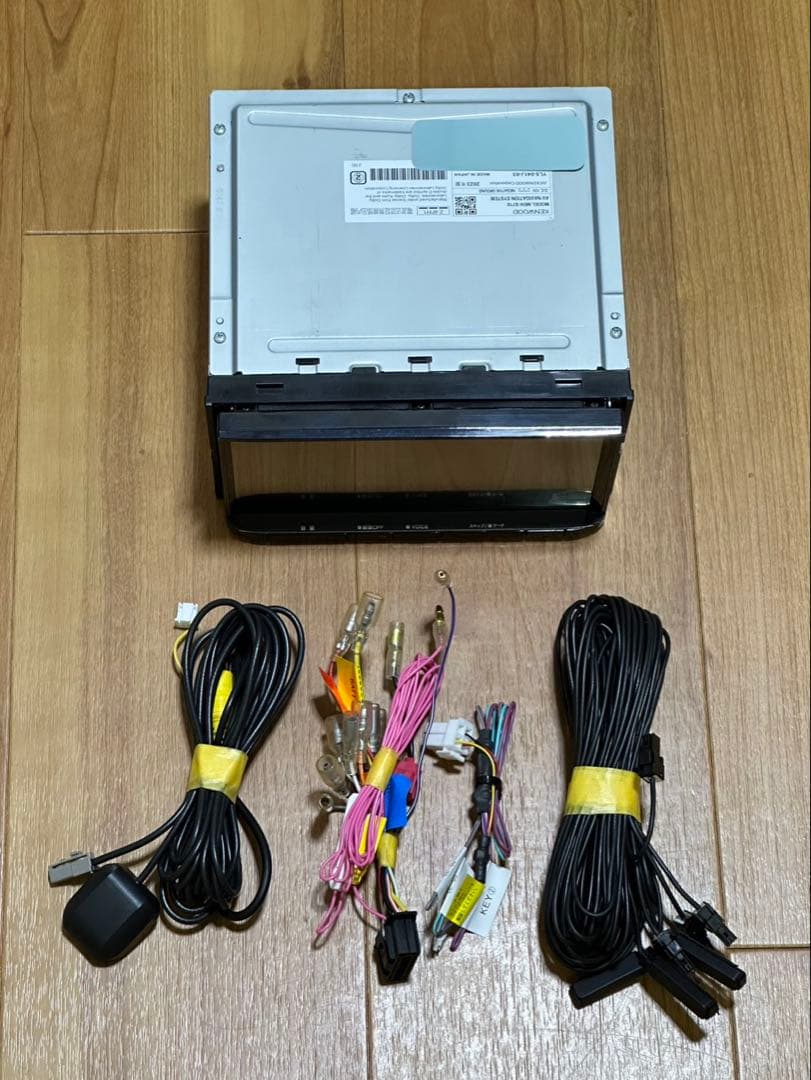 Pioneer AVIC-RW712 カーナビ