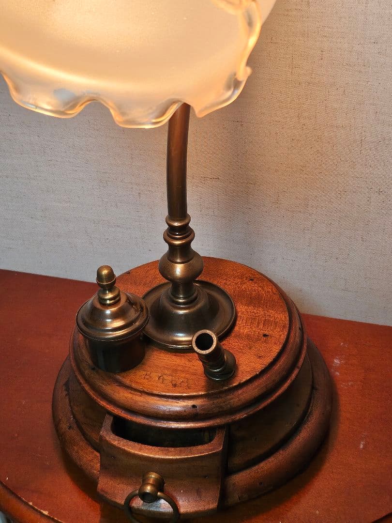 イタリアンアンティークウッドランプ