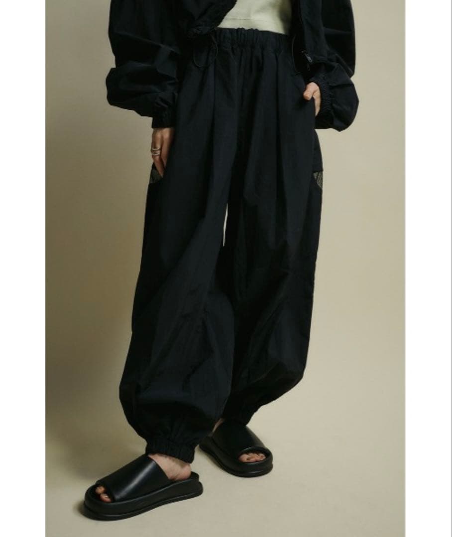 新品未使用 STYLEMIXER ACTIVE撥水パラシュートパンツ