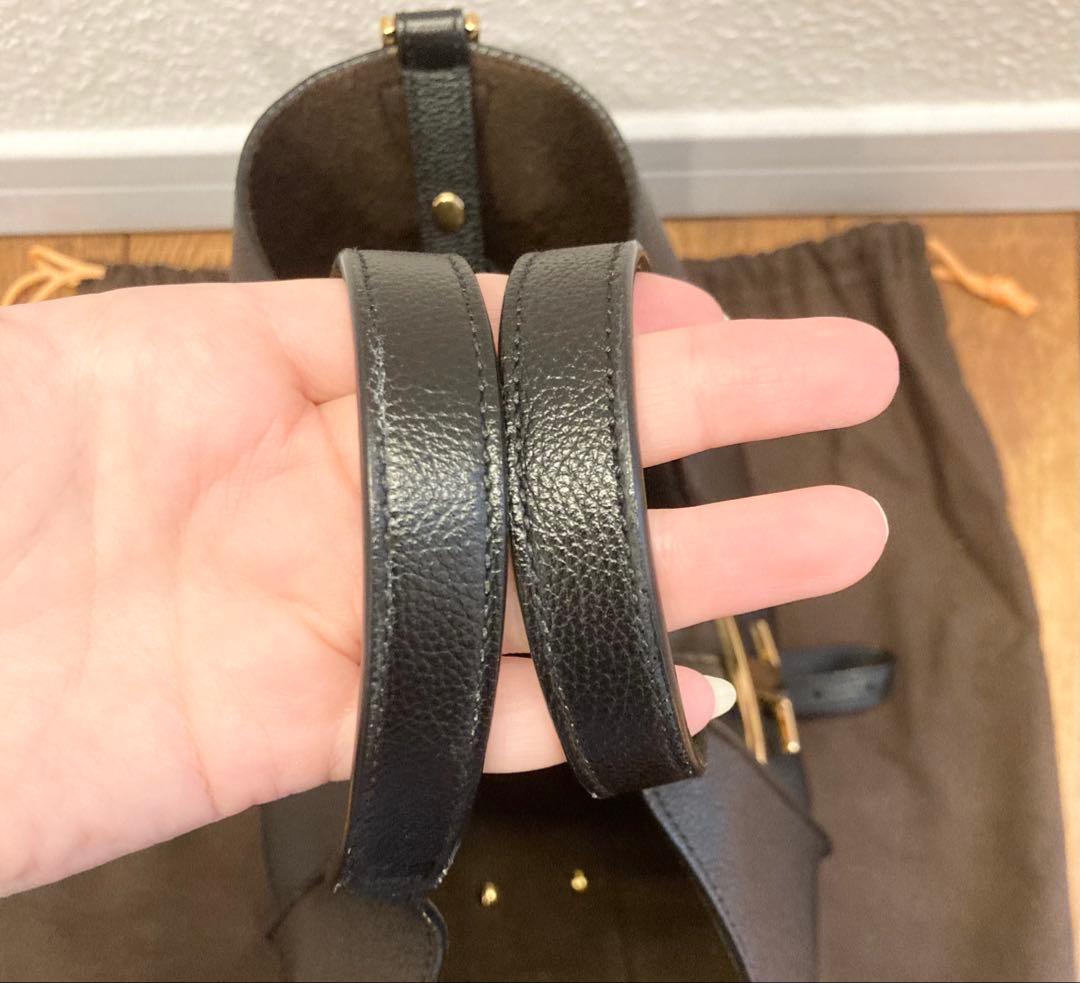 トッズ TOD'S タイムレス ミニ ショッピングバッグ ショルダー ブラック