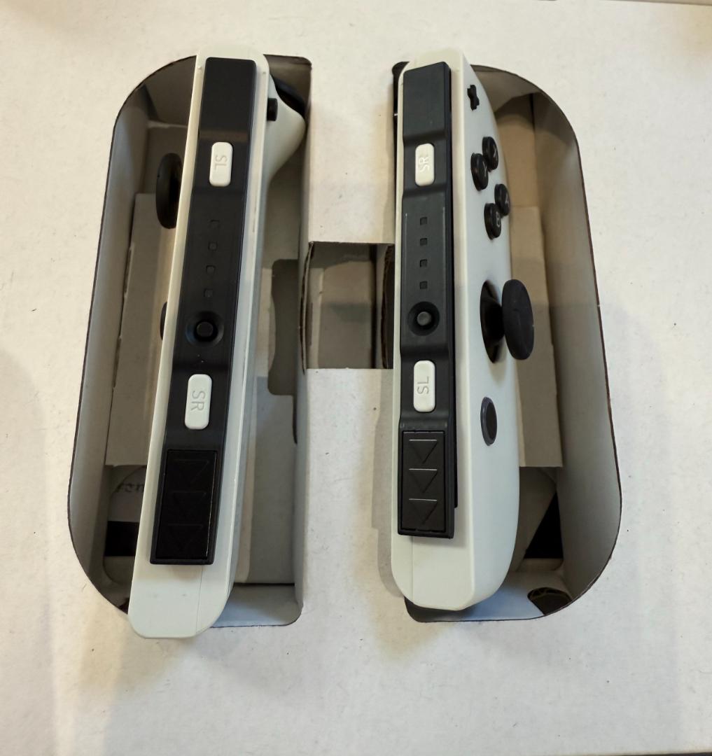 中古 Nintendo Switch 有機EL ホワイト 中古4