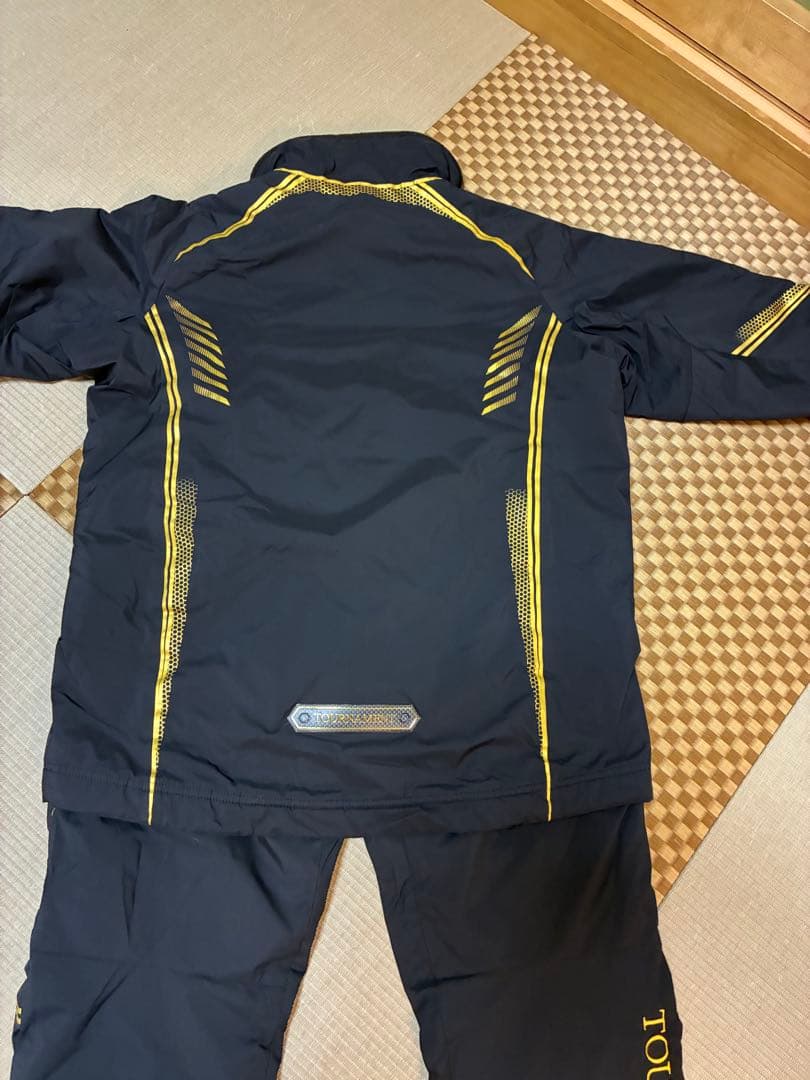 ダイワトーナメントウィンドストッパー(R)ミドルスーツ防寒着