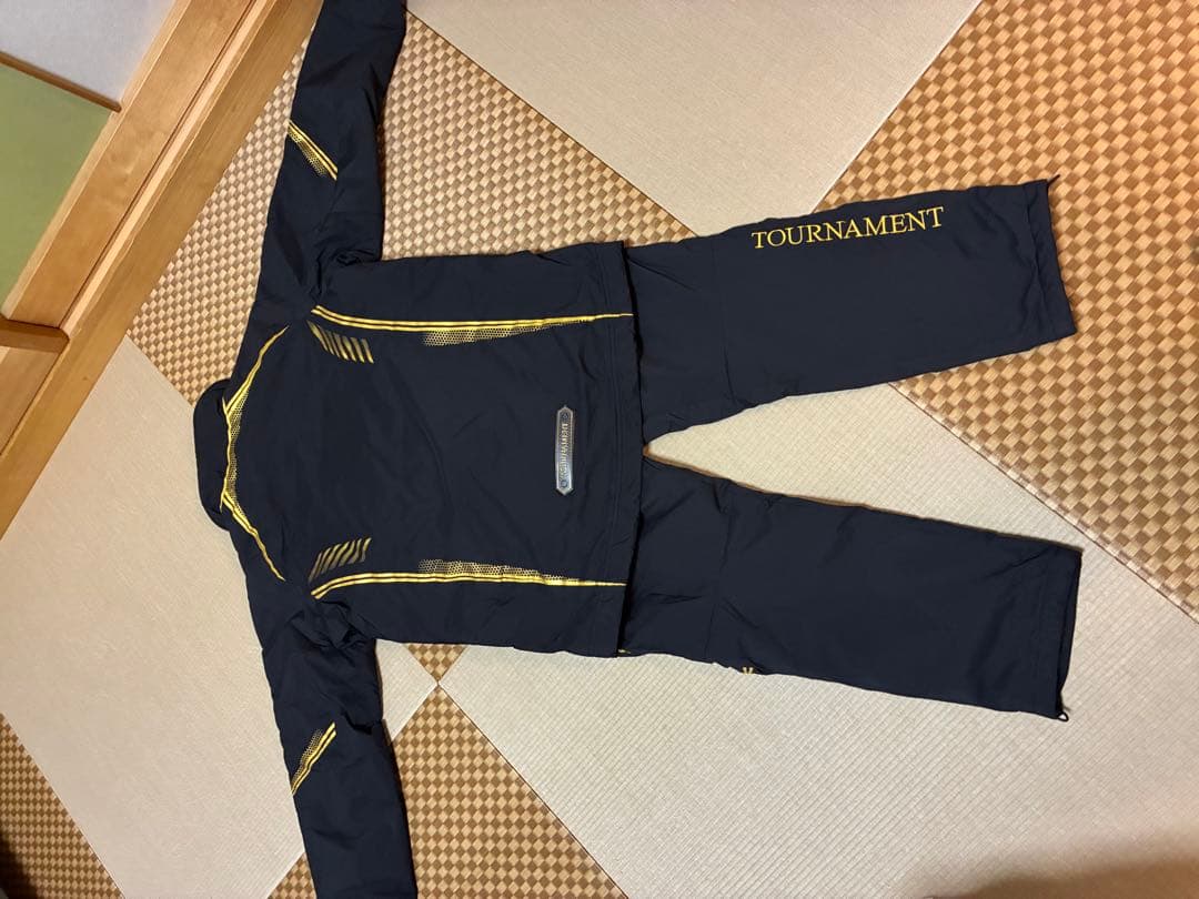 ダイワトーナメントウィンドストッパー(R)ミドルスーツ防寒着