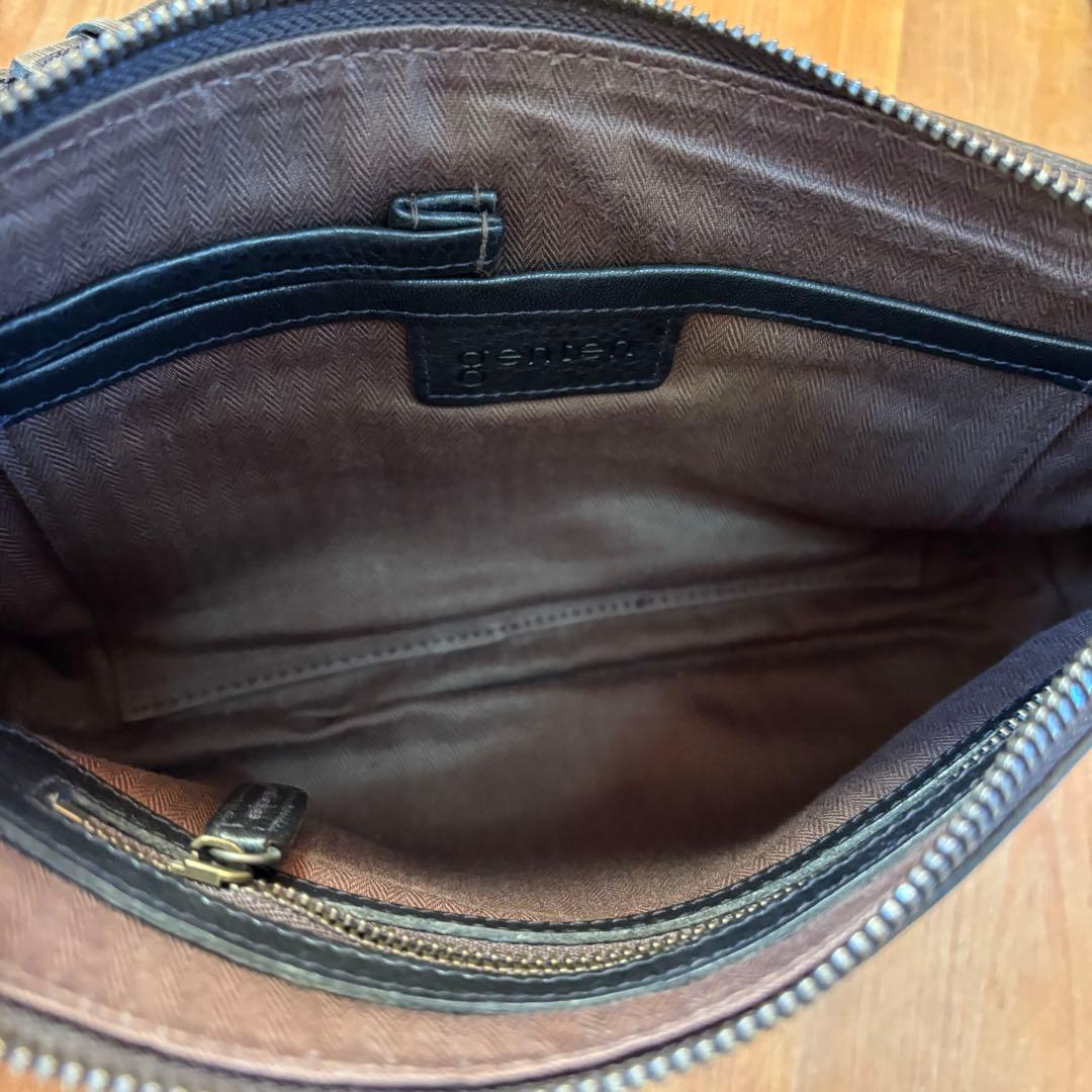 genten トスカ tosca ショルダーバッグ 黒 シボ 斜めがけ　本革