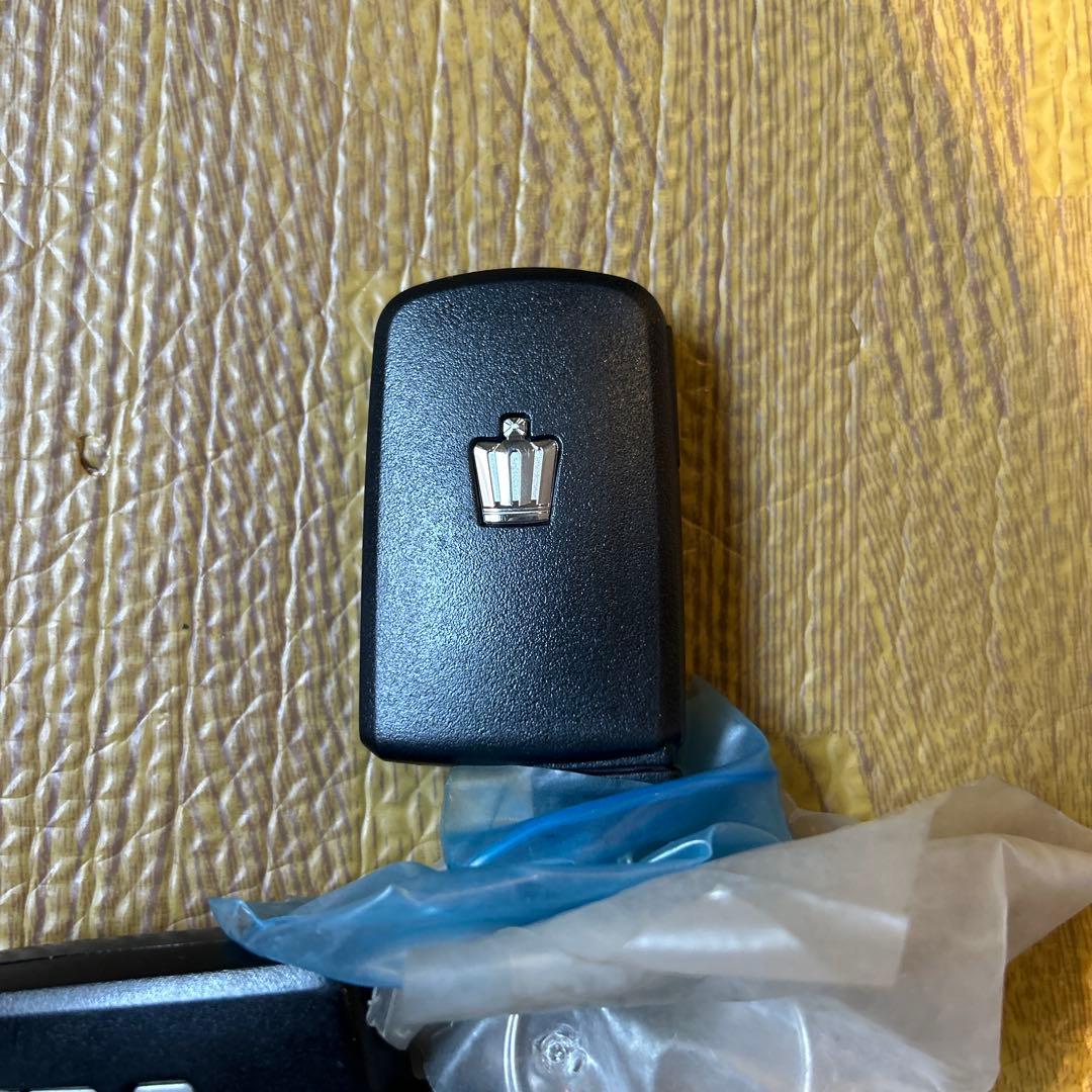 トヨタ　クラウン　純正　スマートキー　5個セット　001-A00237 （888