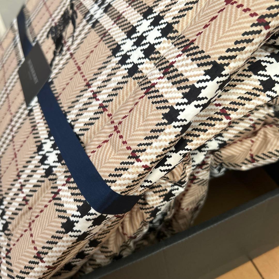 新品未使用品BURBERRY 羽毛肌掛け布団ダウンケットバーバリー