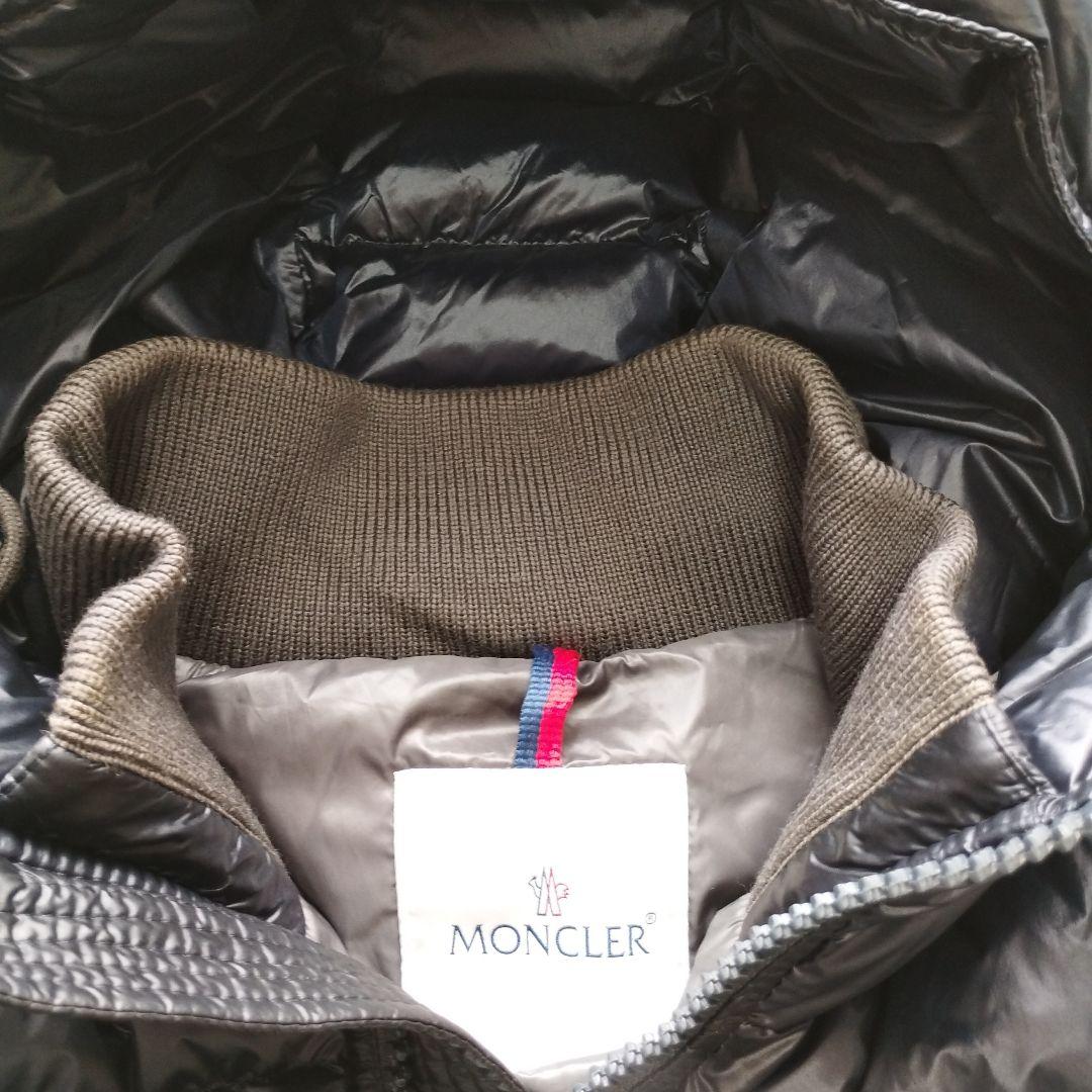 MONCLER モンクレール BARTHOLOME フーディー ダウンベスト　2
