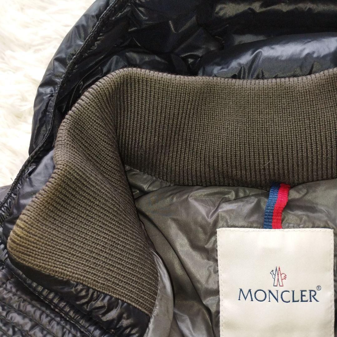 MONCLER モンクレール BARTHOLOME フーディー ダウンベスト　2
