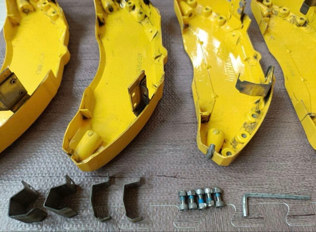 G4Racing イエローブレーキキャリパーカバーマツダアテンザ