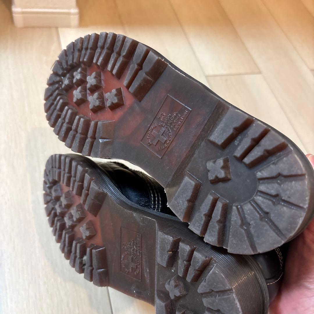 Dr. Martens 黒 モカシン 革靴