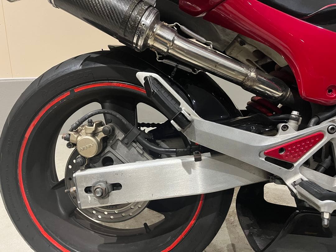 ホーネット インナーフェンダー