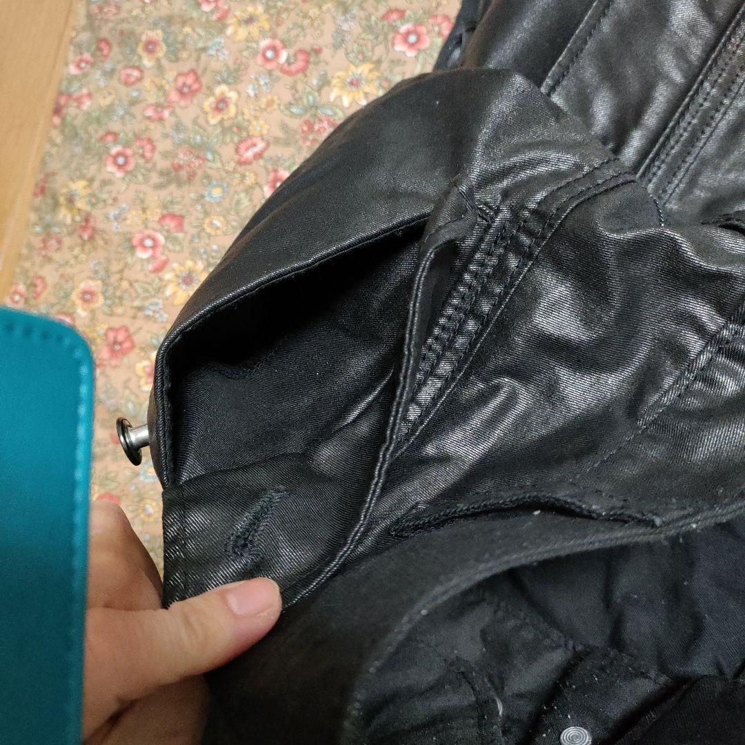 ブラック合成皮革パンツ