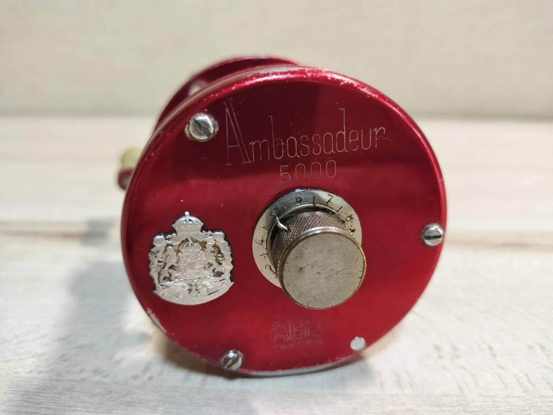 ★アブガルシア　アンバサダー5000C　ビンテージ　リール　赤＃00