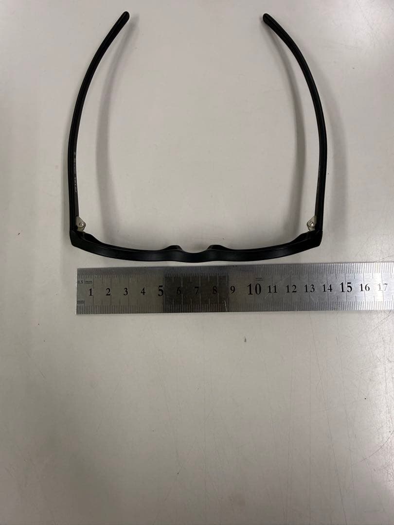 小物 prada eyewear