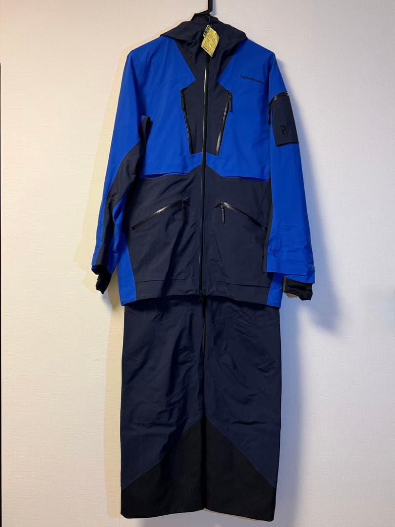 ピークパフォーマンス　スキーウェア 上下セット　メンズS