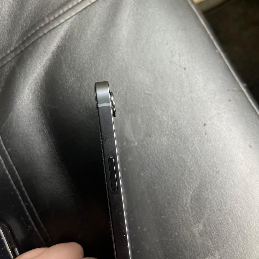 iPhone16e ブラック　128GB SIMフリー