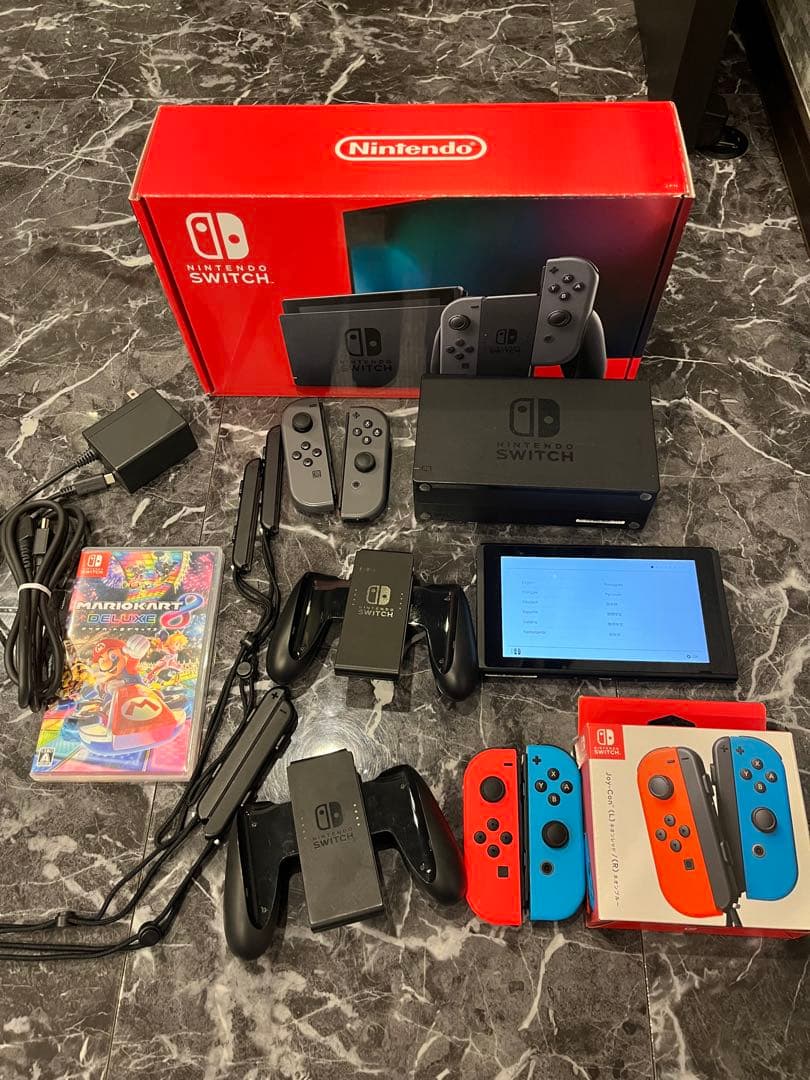 Switch本体グレー+マリオカート+ジョイコン+ジョイコングリップ