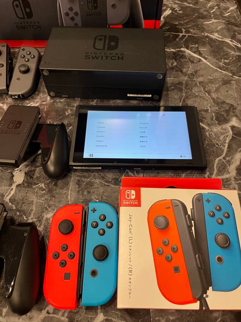 Switch本体グレー+マリオカート+ジョイコン+ジョイコングリップ