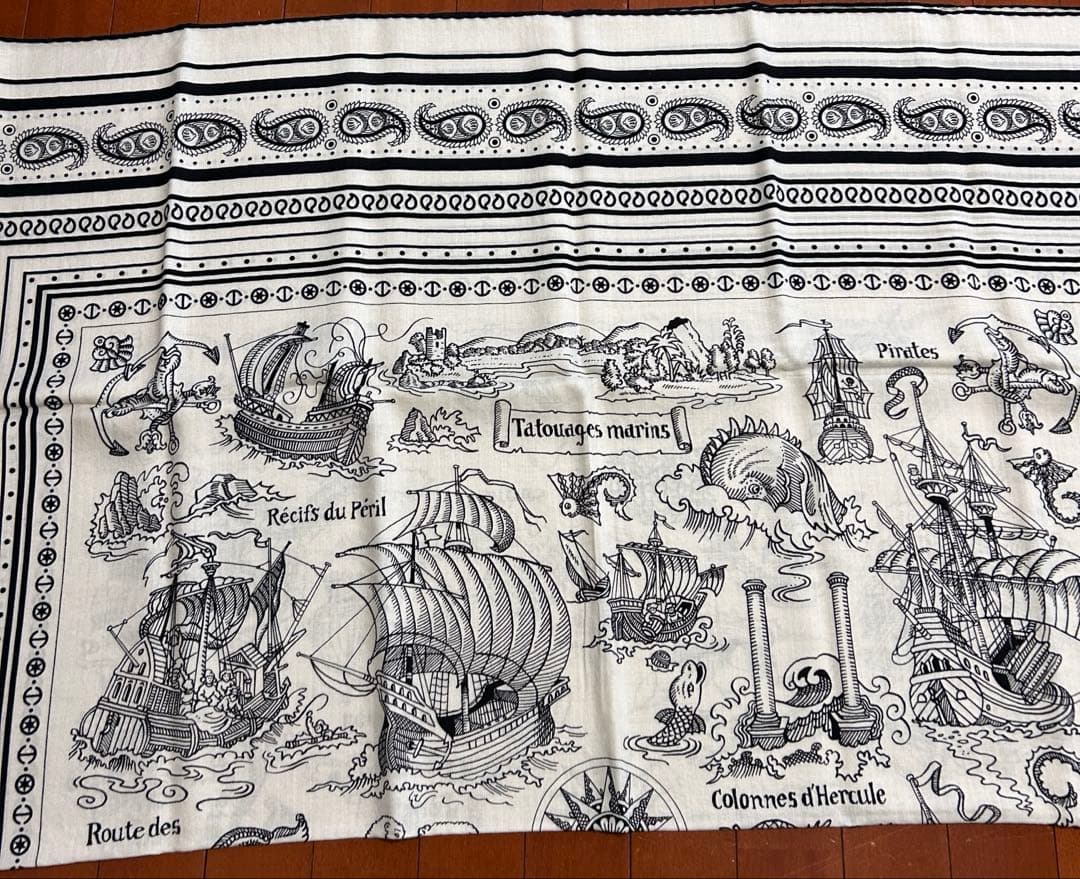 HERMES 船乗りのタトゥー カシシル