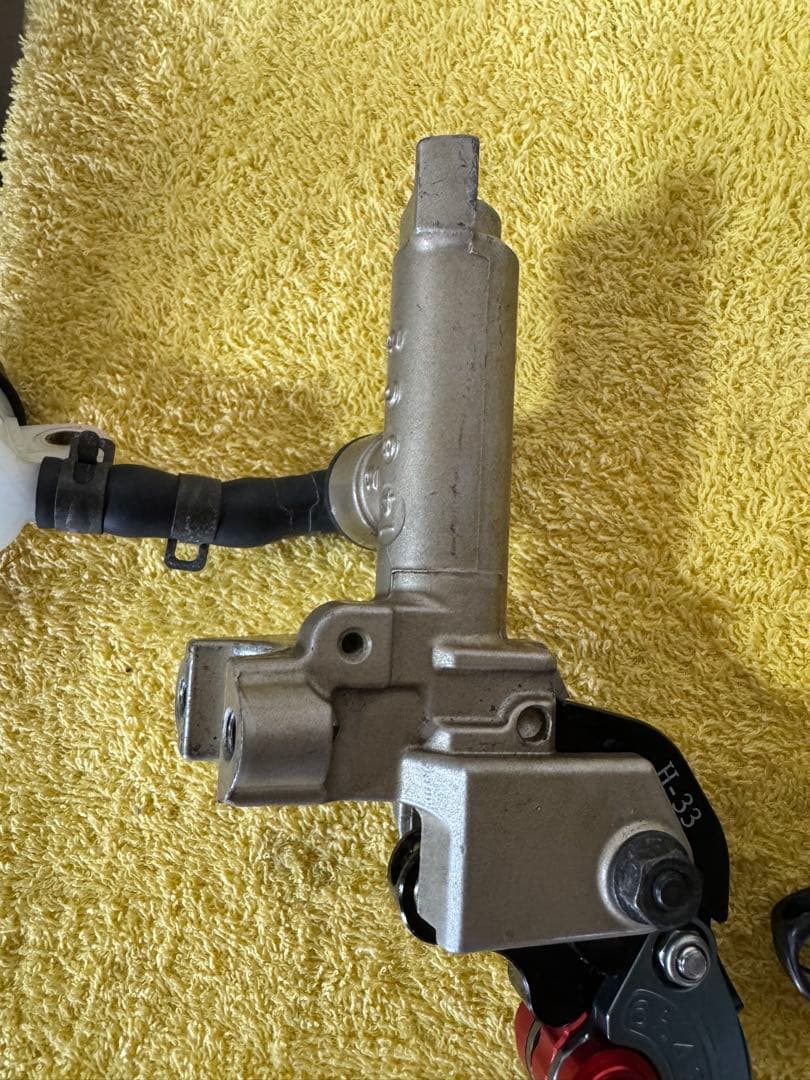 XJR1300外しニッシン製マスター左右