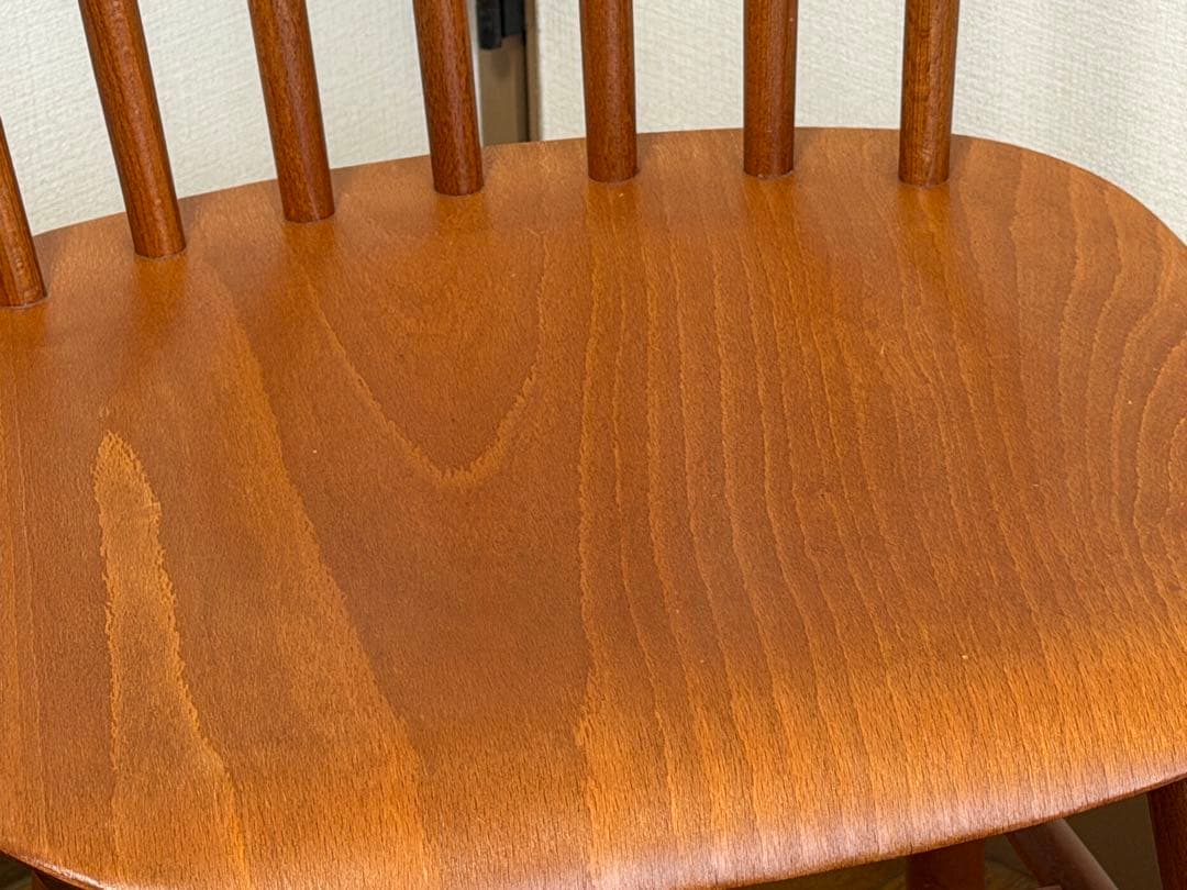 廃盤 TON ダイニングチェア unico 木製 北欧テイスト 椅子　２脚セット