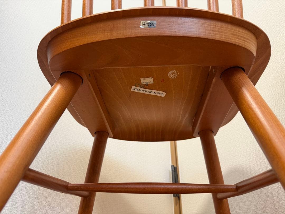 廃盤 TON ダイニングチェア unico 木製 北欧テイスト 椅子　２脚セット