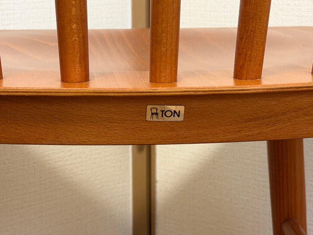 廃盤 TON ダイニングチェア unico 木製 北欧テイスト 椅子　２脚セット