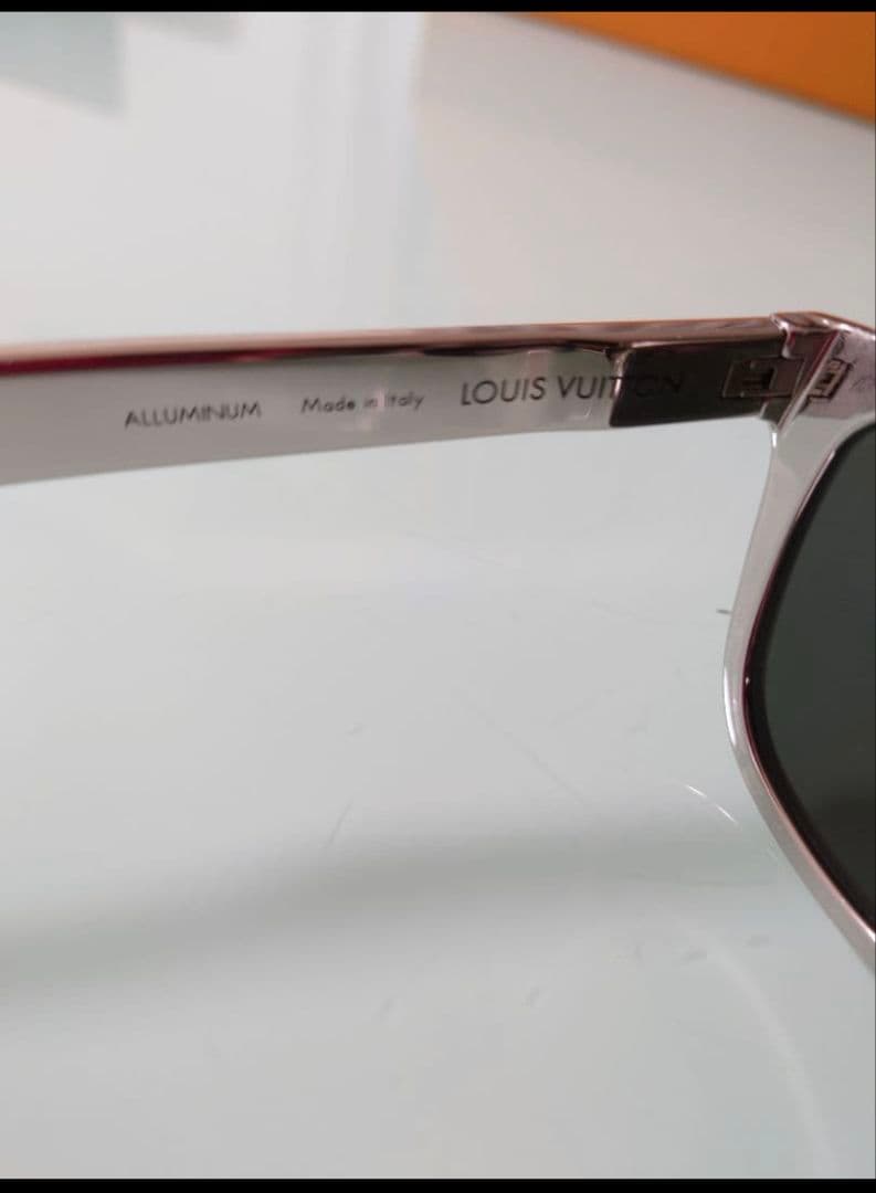 特価✨Louis Vuitton ルイヴィトン　サングラス　ハワイ購入