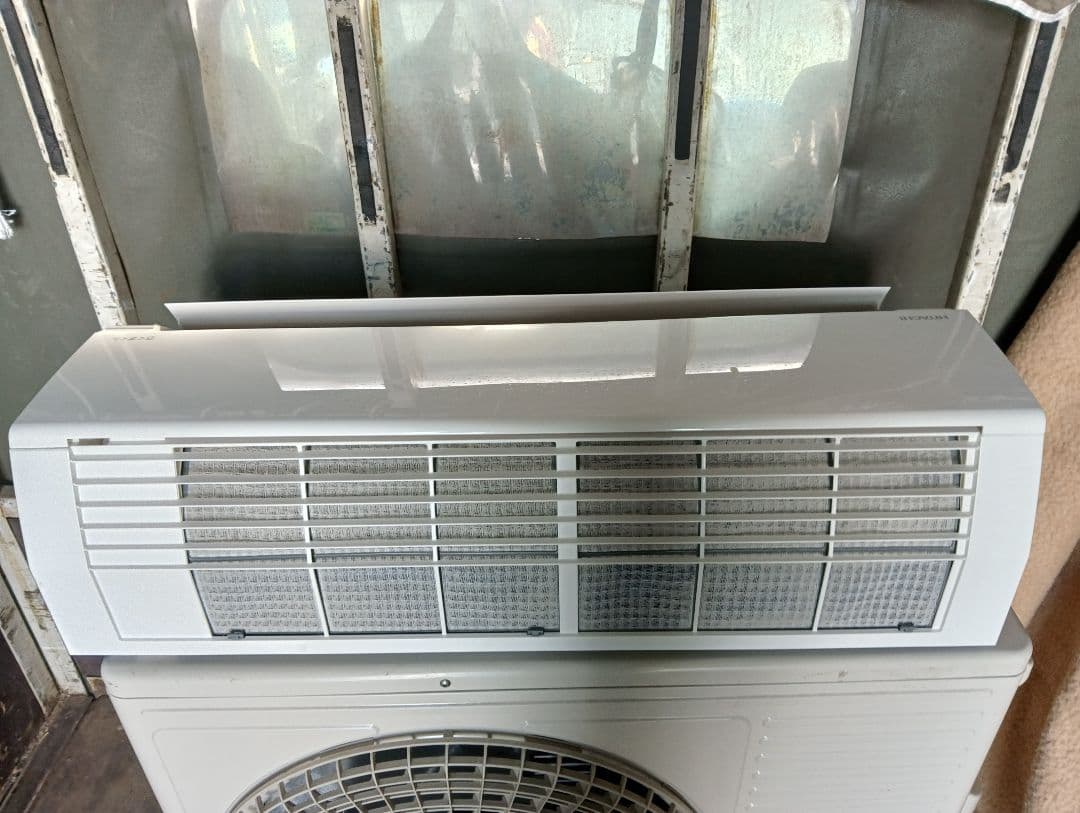 日立 ルームエアコン AJシリーズ 14畳・RAS-AJ40R2-W・24年製