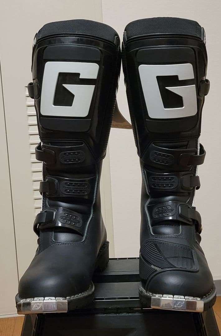 lc2171　 オフロードブーツ ブラック 新品同様 試着のみ