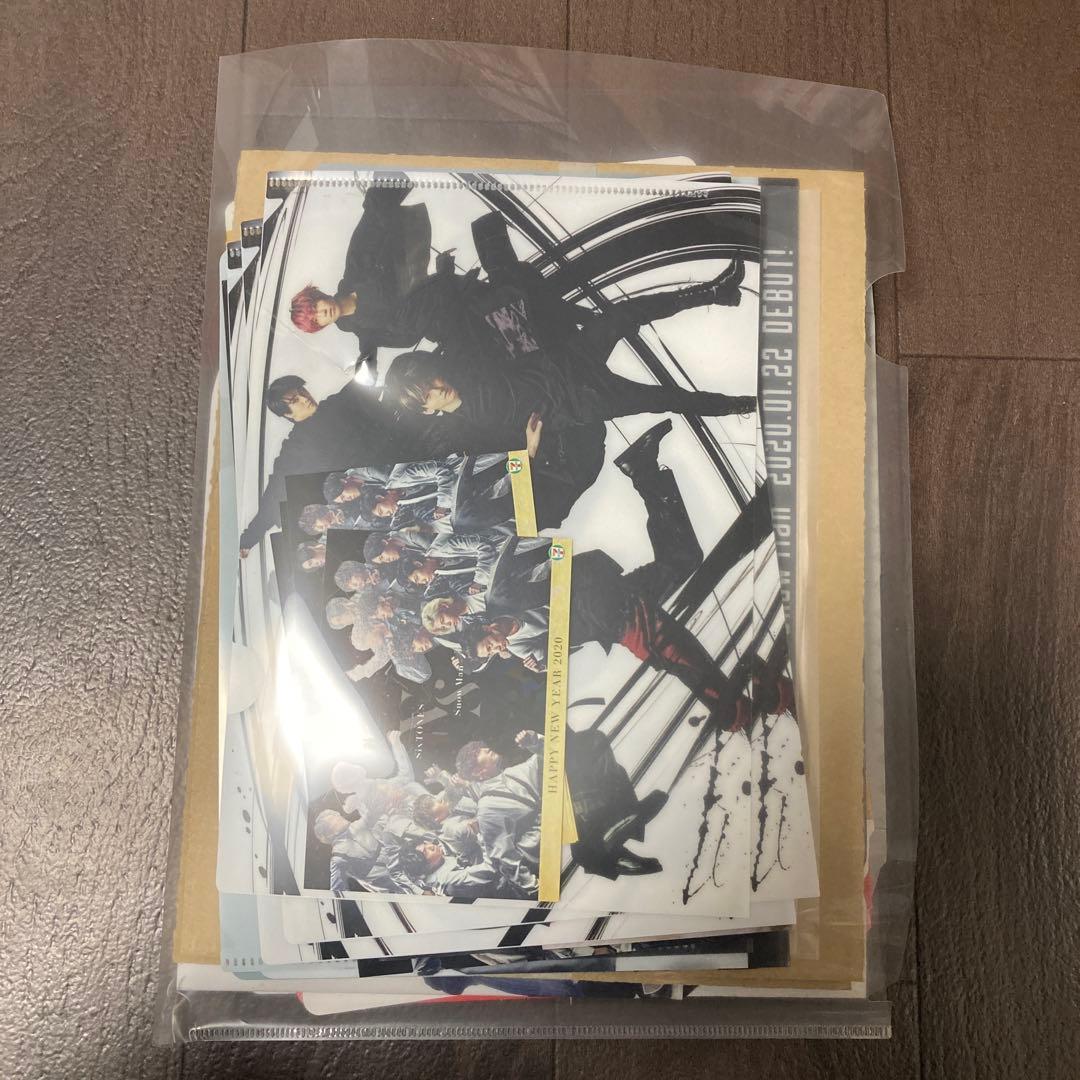 SixTONES、 ManのCD、クリアファイル、カード、本など18点