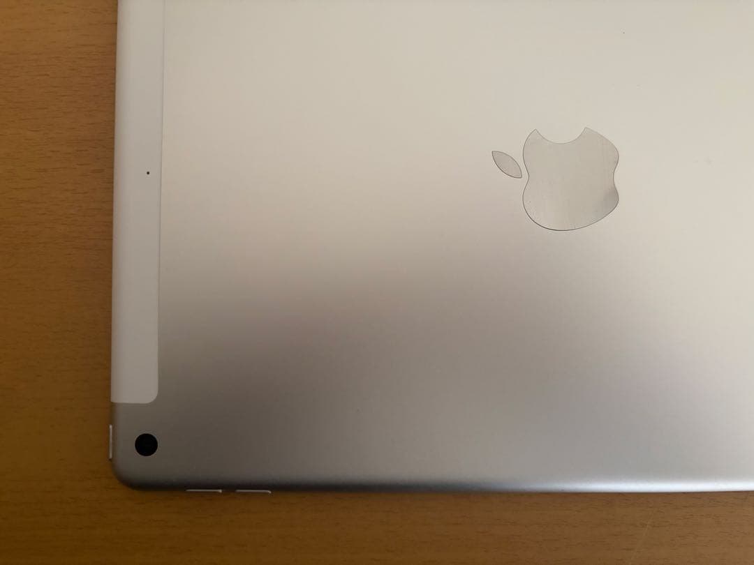 Apple iPad 第9世代　64GB