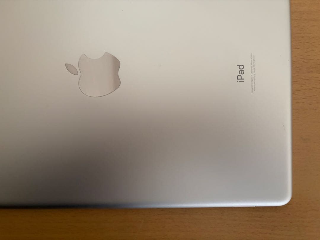 Apple iPad 第9世代　64GB