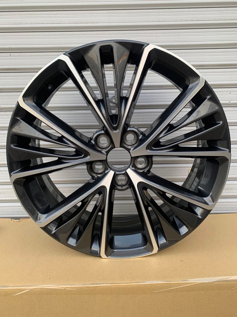 60プリウス MXWH60 19インチ 純正アルミホイール42611-47551