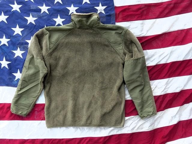 米軍実物　ポーラテックフリースジャケット　S-R　コヨーテ　ECWCS　128