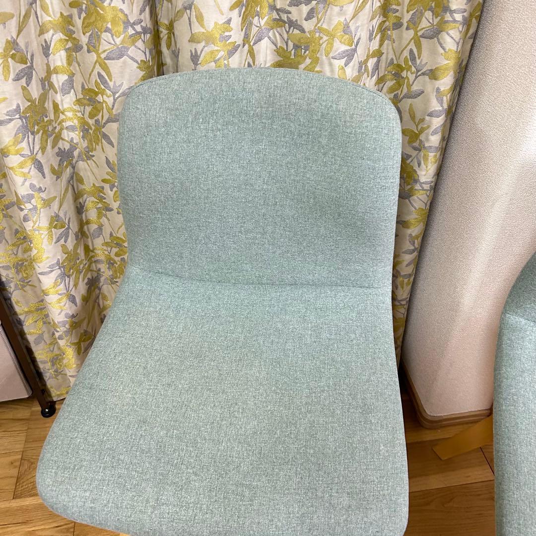 ダイニングチェア　回転椅子　ニトリ　サンデー　2個セット