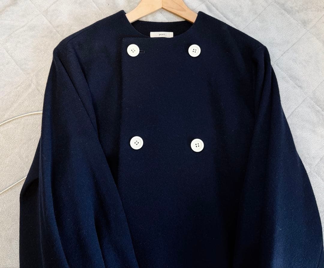 yori ダブルパフスリーブコート ネイビー