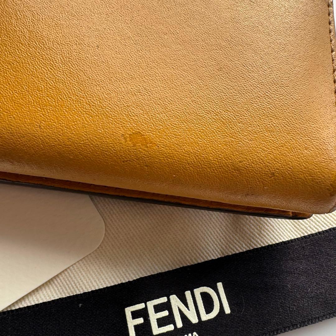 【美品】 131 FENDI フェンディ 3つ折り財布