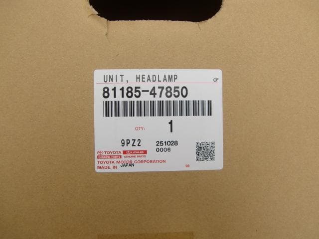 プリウス　ZVW51　左ヘッドランプ