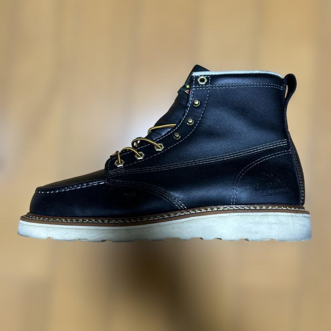 Thorogood 黒 ワークブーツ