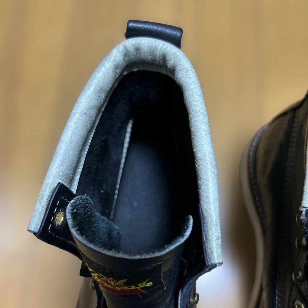 Thorogood 黒 ワークブーツ