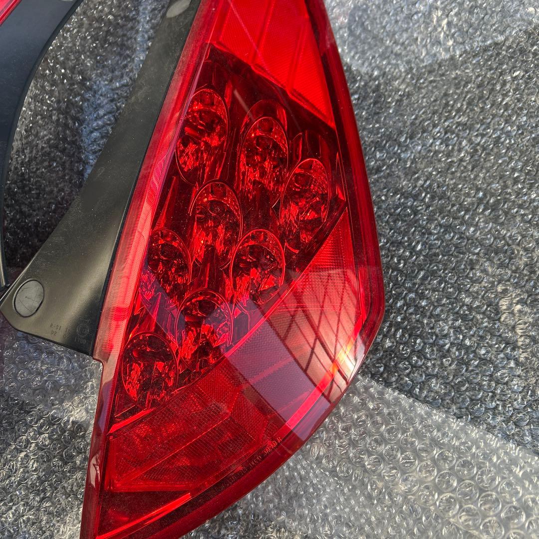 れ*あ様 z33 テール