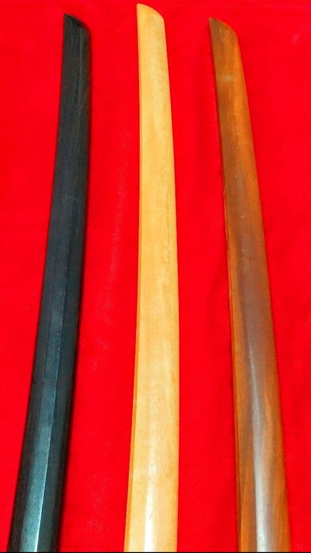 【都城 荒牧木刀】稀少国産材 高級木刀 縞黒檀 枇杷 スヌケ 太刀３本セット