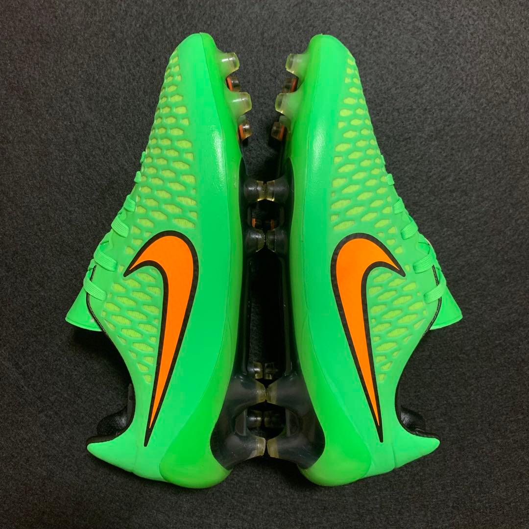 【極美品】NIKE マジスタ オーパス FG