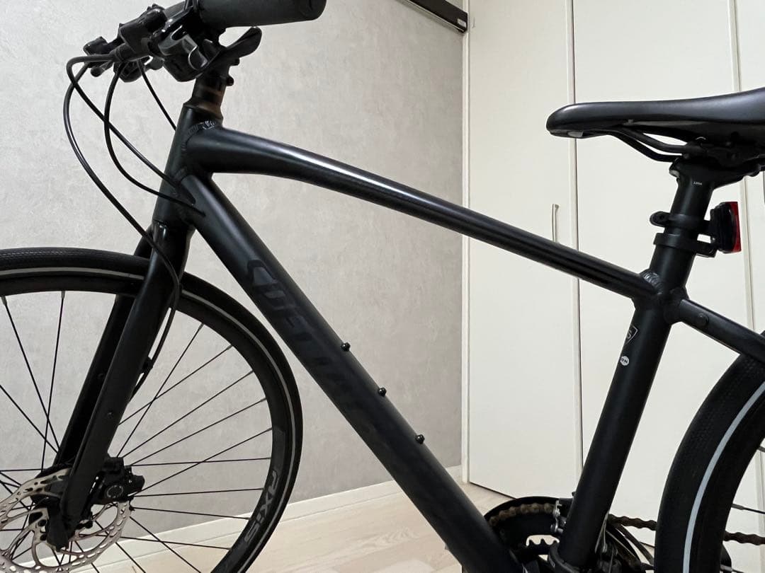 送料無料　SPECIALIZED - SIRRUS XS ブラック 黒