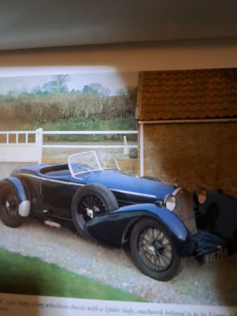 希少 洋書 Alfa Romeo-Milano マイケル・フロスティック著