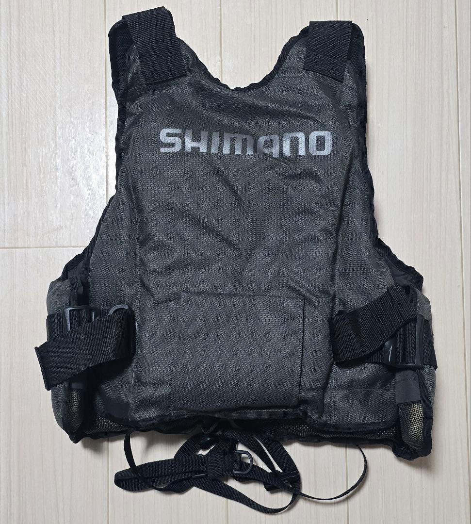 SHIMANO ロックショアベスト
